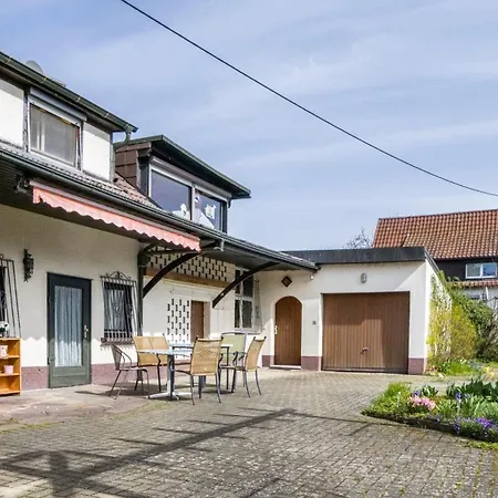 Ferienhaus Gemuetliches Altes Haeus'chen